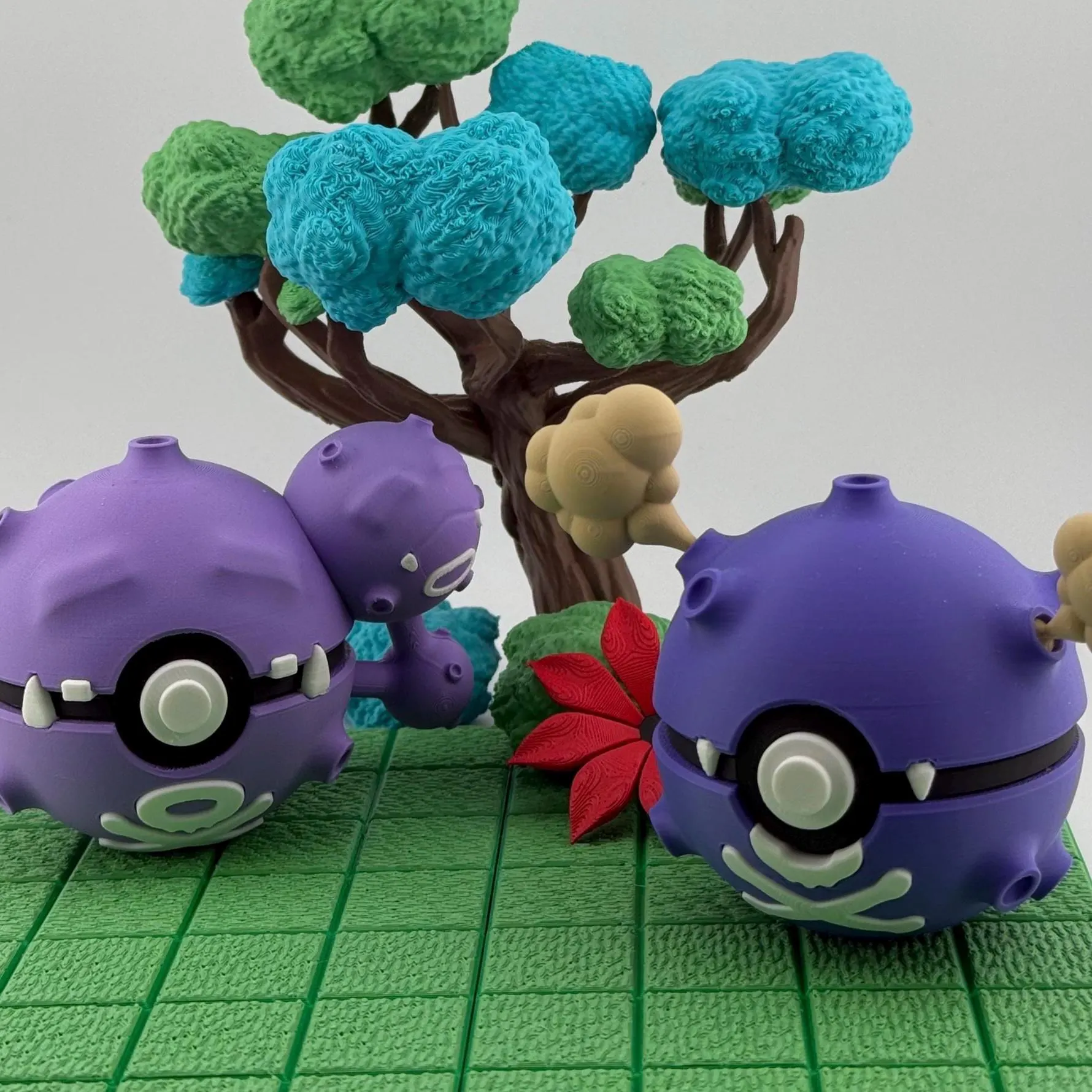Koffing and Wheezing Pokeball | 3D Printed | Pokemon Collectors Gift | Koffing Wheezing Pokeball Display & Decor Piece | N3D Licensed — photo 3